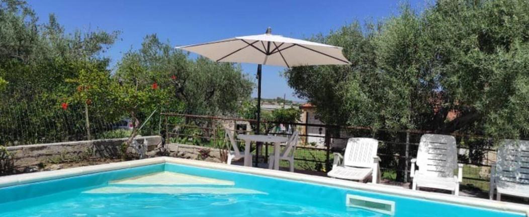 Piccolo Podere Apartment Melilli ภายนอก รูปภาพ